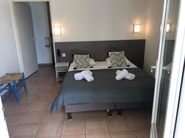 Hotel Le Bleu Marine Saintes-Maries-de-la-Mer Eksteriør billede