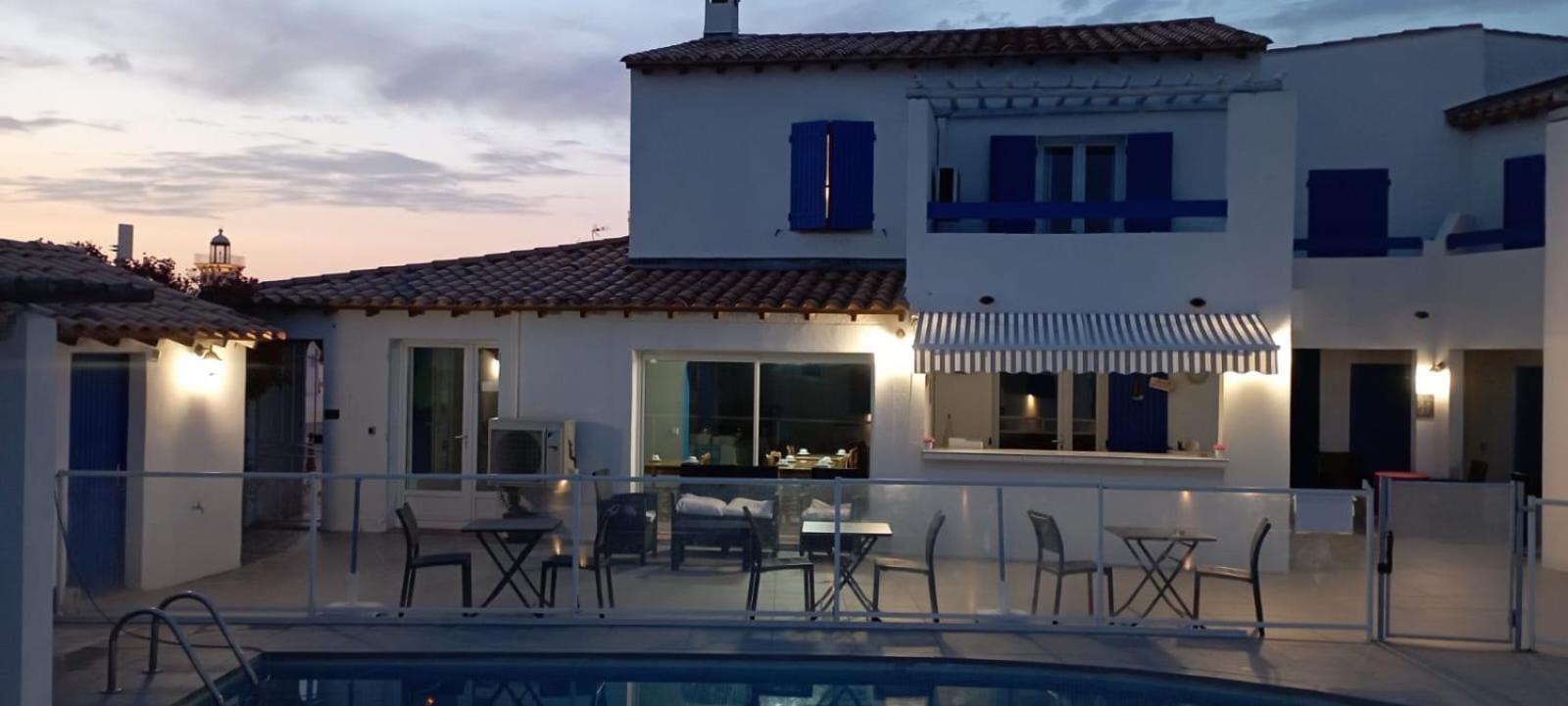 Hotel Le Bleu Marine Saintes-Maries-de-la-Mer Eksteriør billede
